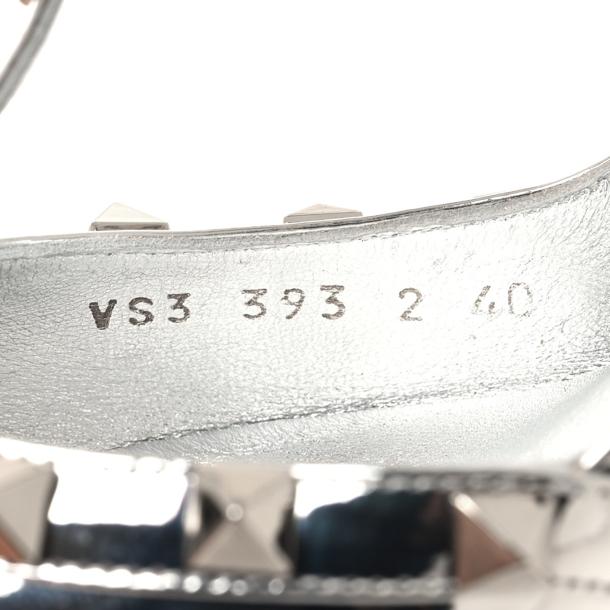 VALENTINO GARAVANI ROCKSTUD ANKLE STRAP PUMPS 100MM SILVER METALLIC PATENT
