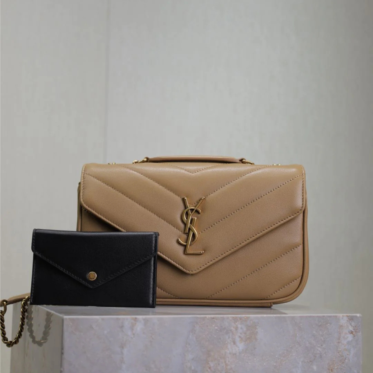 SAINT LAURENT LOULOU SMALL MATELASSÉ LAMBSKIN BAG