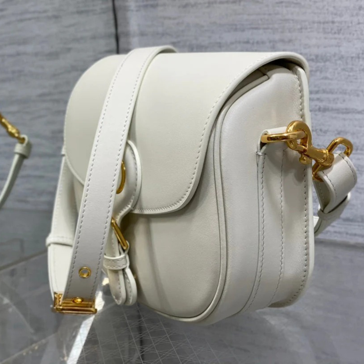 DIOR BOBBY MEDIUM BAG