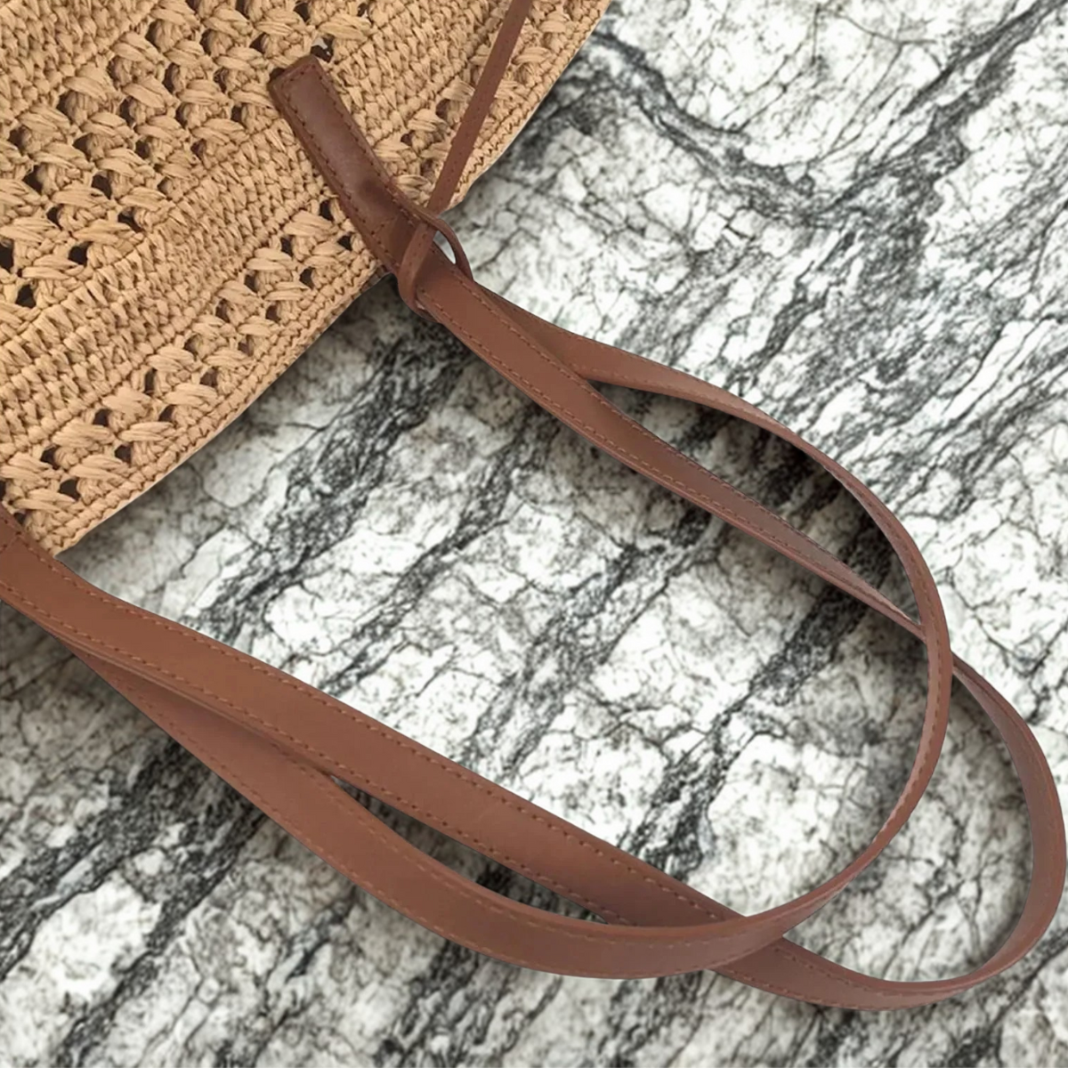 YVES SAINT LAURENT – PANIER BAG IN RAFFIA