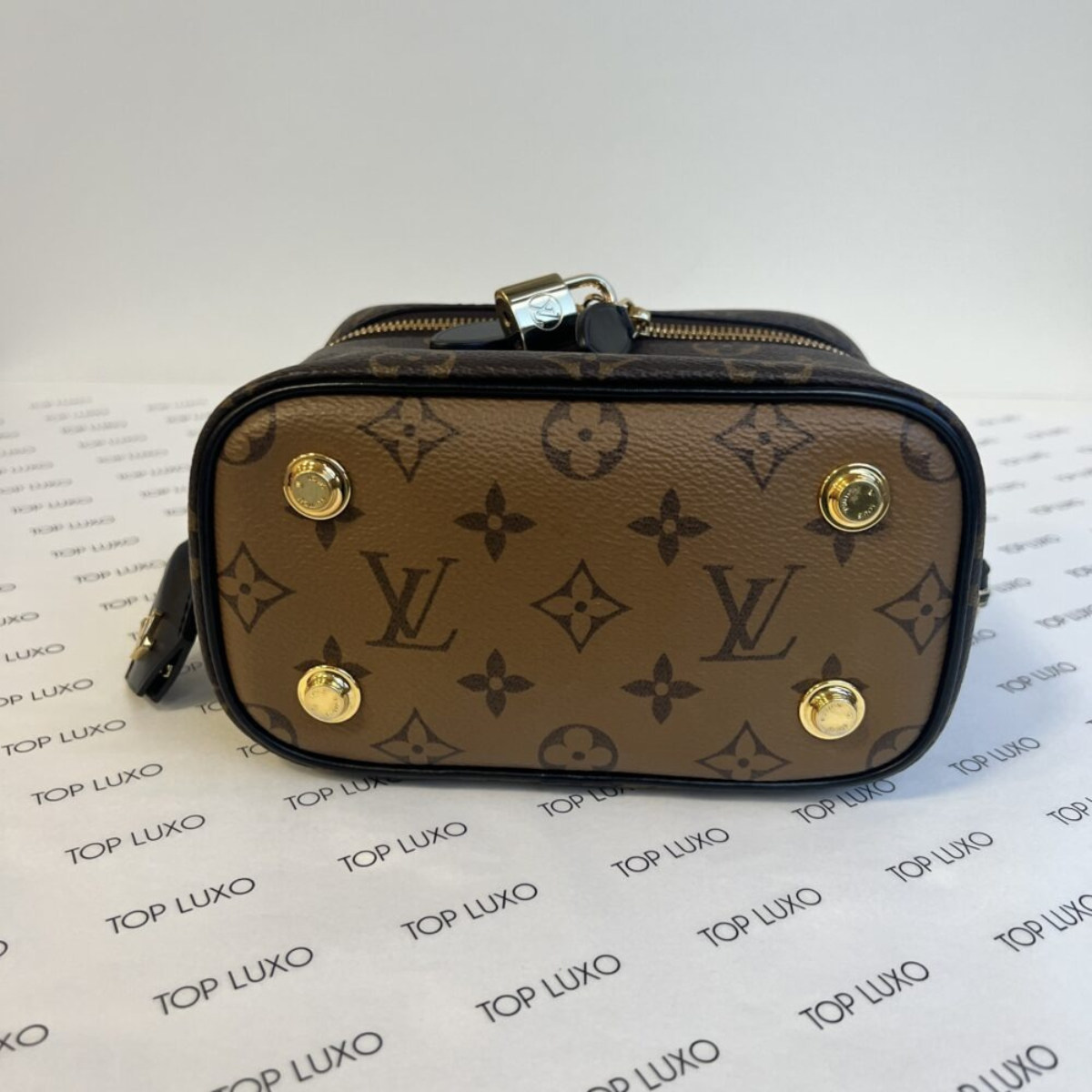 LOUIS VUITTON VANITY PM & FRAME SANDALS SET