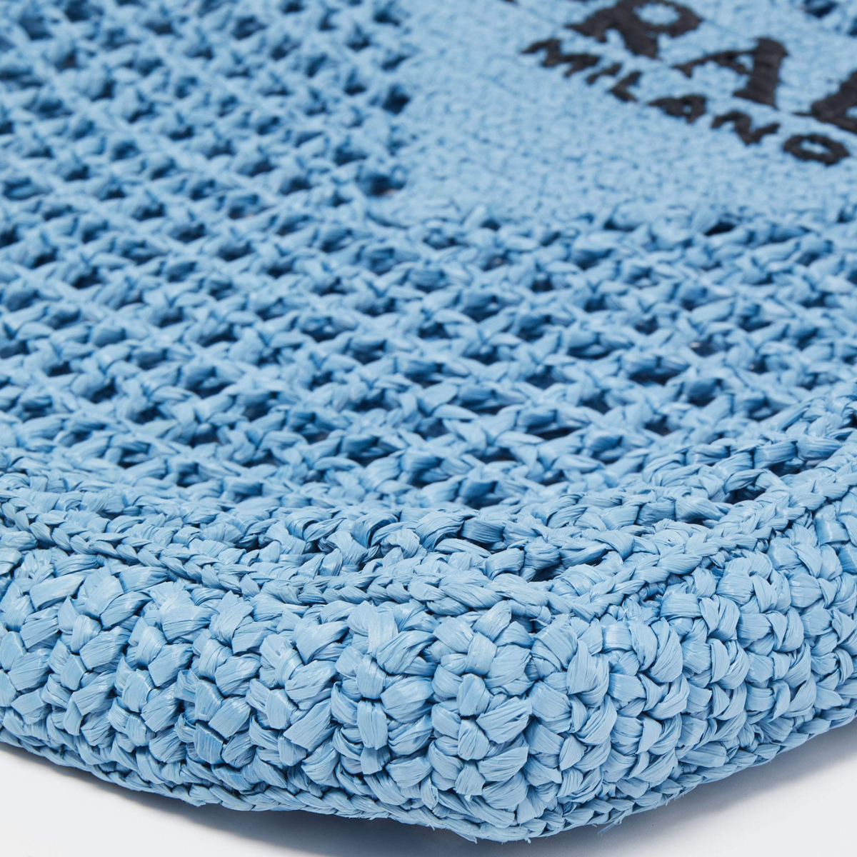 PRADA SHOPPER BAG IN RAFFIA WITH WOVEN LOGO – BLUE